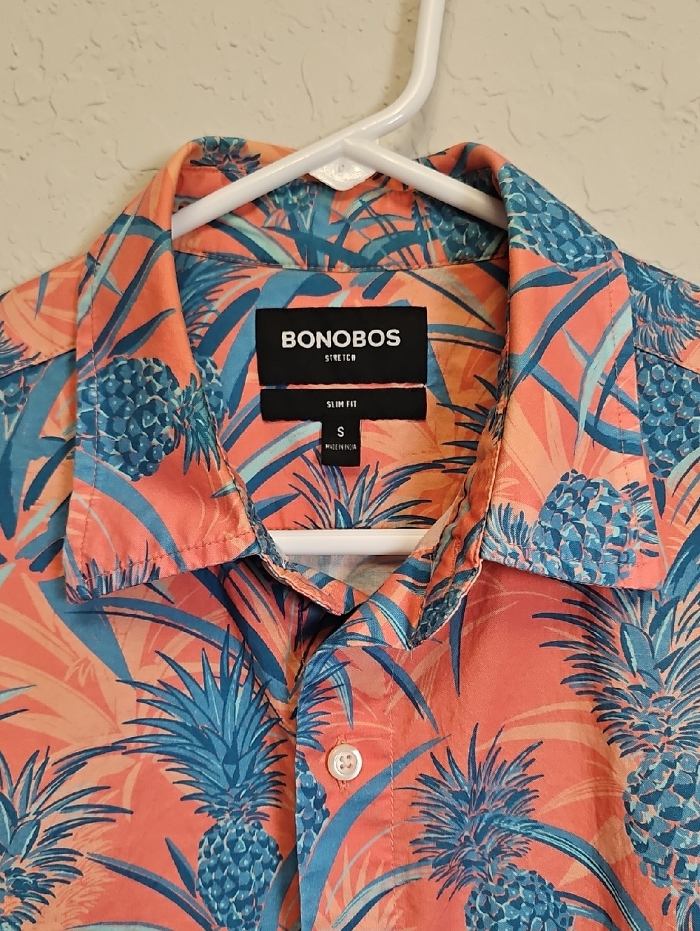 Bonobos Men’s Short-Sleeve Coral/Blue Pineapple Print, Size Small, Slim Fit - Picture 3 of 12